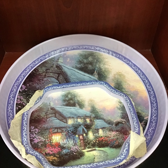 Thomas Kinkade Other - Thomas Kinkade 1992 Tin Serving‎ Tray Cottage Garden Scene Blue Floral Border